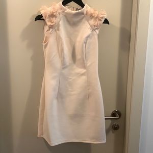 Elegant Cream Sleeveless Dress